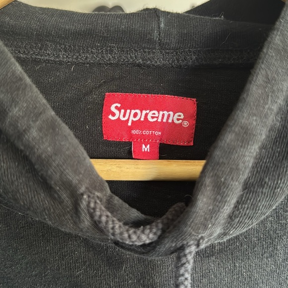 SUPREME HOODED SLEEVE STRIPE TOP SIZE MEDIUM - Picture 3 of 4